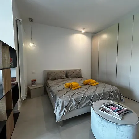 House With Vineyard View, For 3 Guests, With Private Covered Parking Space Negrar Exterior foto